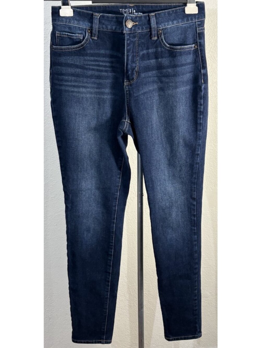 Time & Tru Women Size 6 Skinny Jeans Rise 10 Inches 28X28
